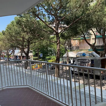 Il Panfilo Fronte Mare